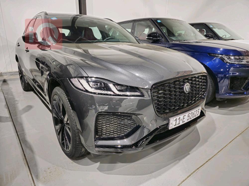 Jaguar F-Pace